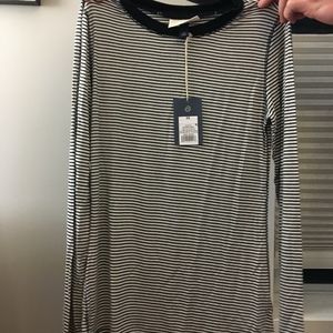 Super soft Universal Thread Goods Co. Long sleeve